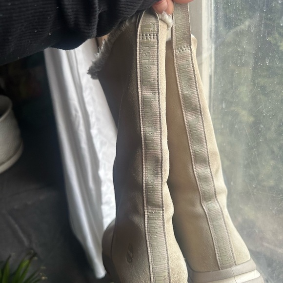 Timberland ‘Mable town’ pull on boots taupe - Picture 6 of 7